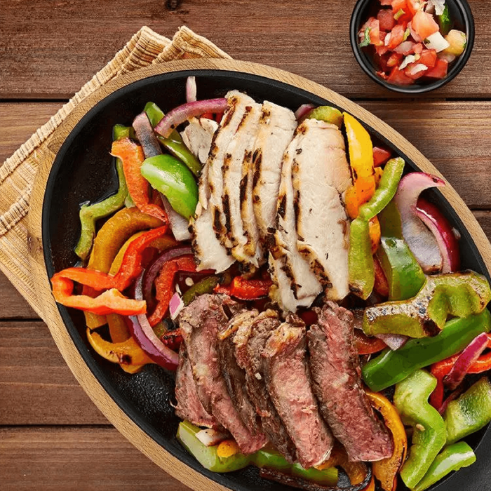 Lava Oval Cast Iron Plate With Wooden Base 18x28cm (NO HANDLE)