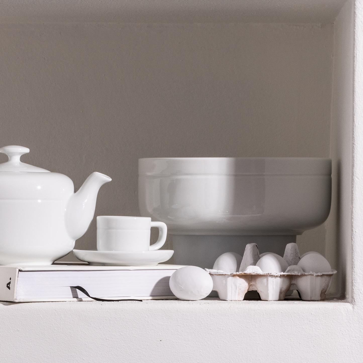 OMADA - Linea White Salad Bowl 24cm