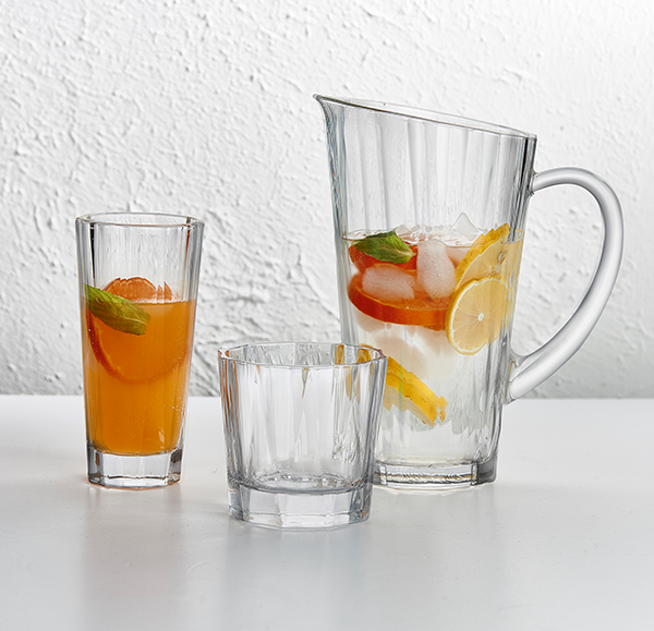 NUDE Hemingway Jug 1L lifestyle view 2