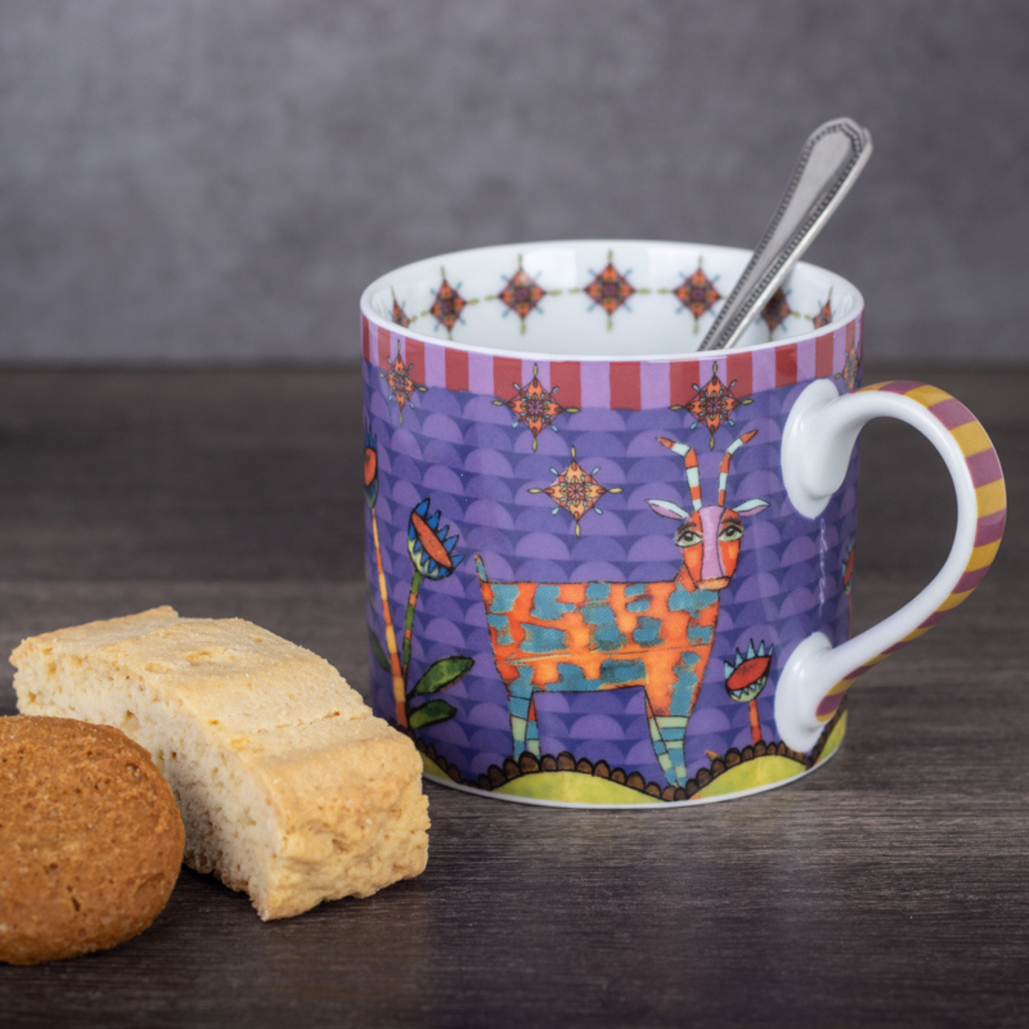 OLIVIA – Cappuccino Mug Bushbuck