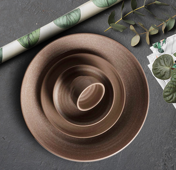 layered Granite Beige place setting
