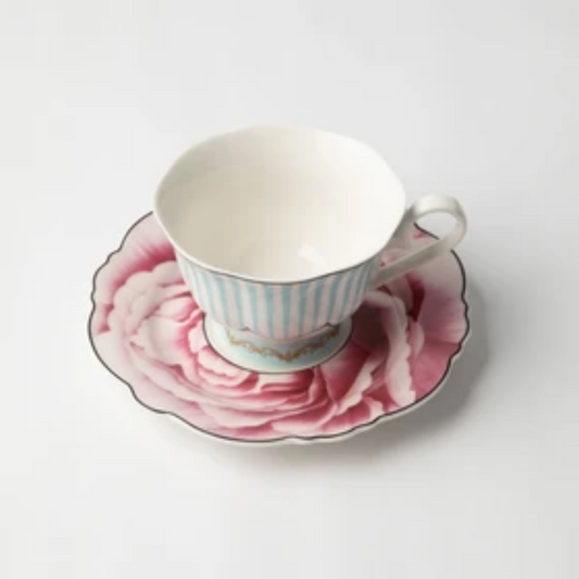 JENNA CLIFFORD - Wavy Rose Cup & Saucer